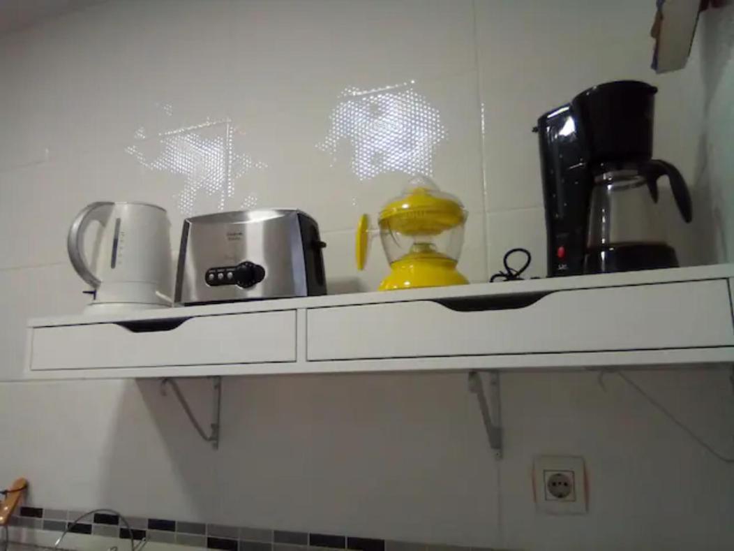 Las Golondrinas Habitacion En Piso Centrico Para Una O Dos Personas Сарагоса Екстериор снимка