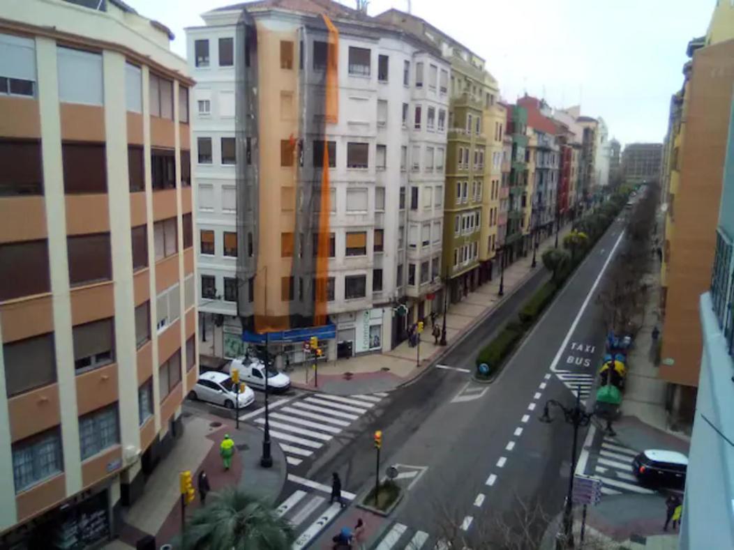 Las Golondrinas Habitacion En Piso Centrico Para Una O Dos Personas Сарагоса Екстериор снимка