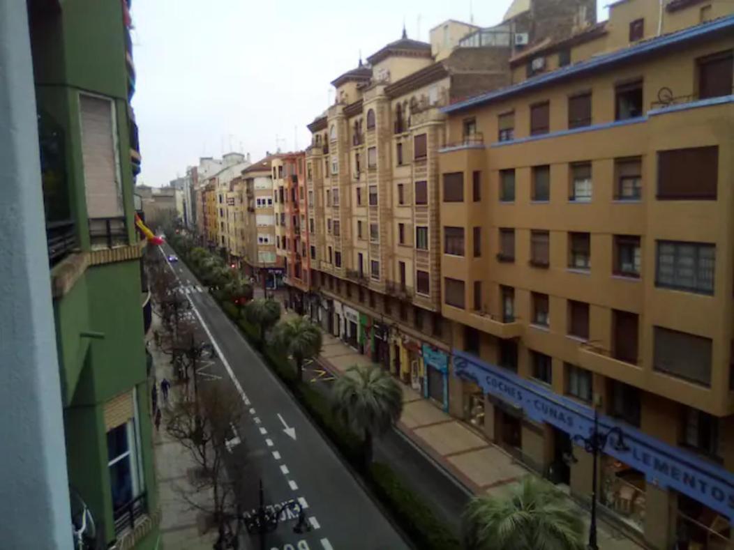 Las Golondrinas Habitacion En Piso Centrico Para Una O Dos Personas Сарагоса Екстериор снимка